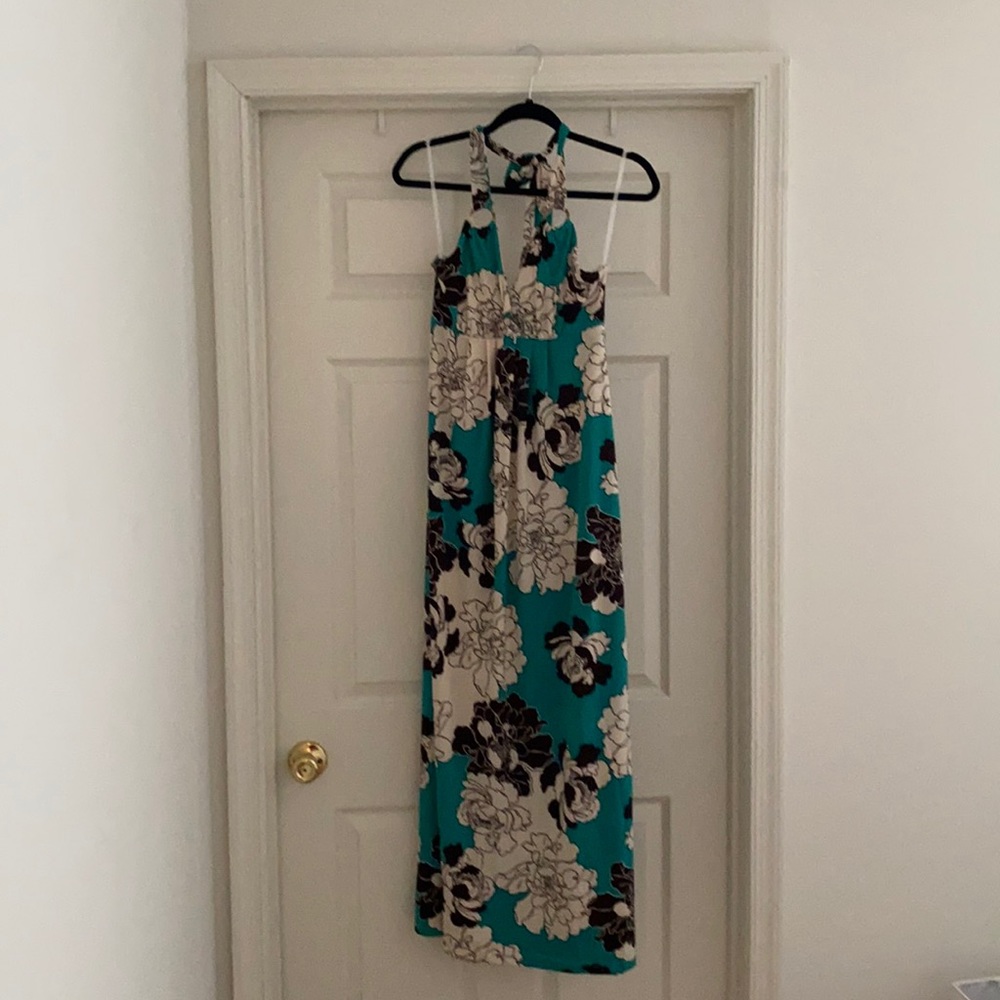 Summer dress, never warn.